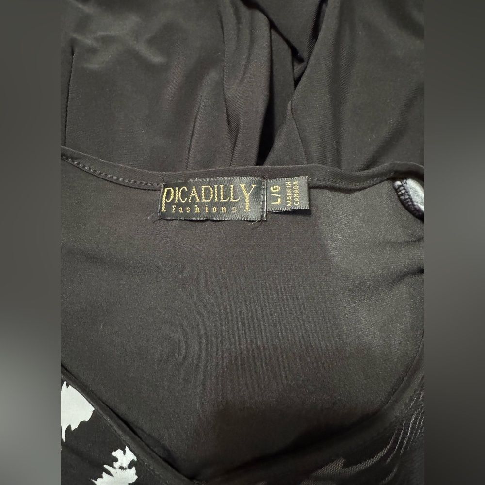 Picadilly Fashions black & white top! - Picture 13 of 14